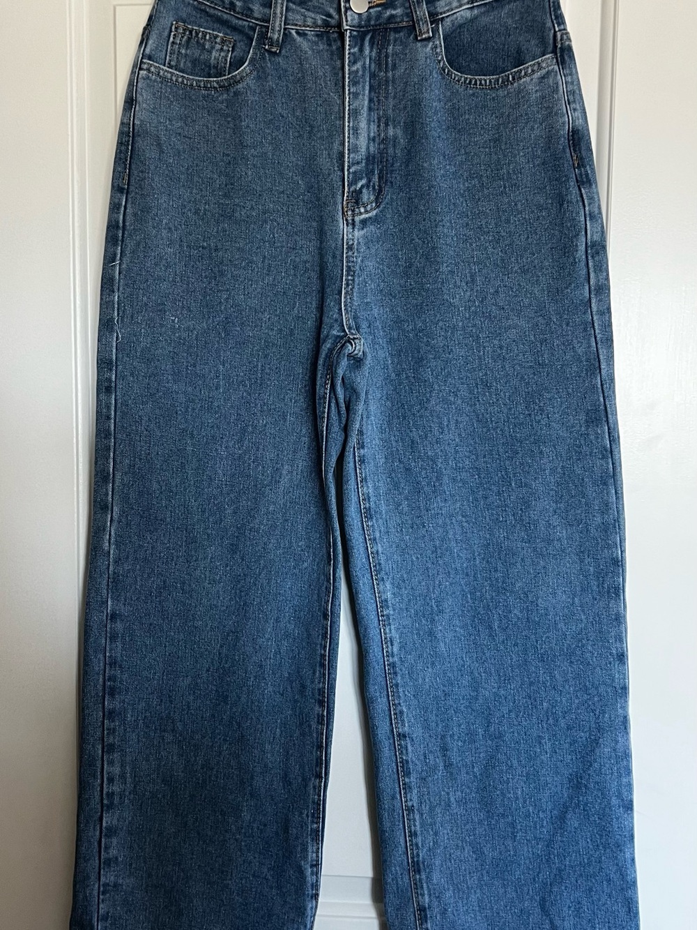SHEIN Women's Wide-Leg Flare Jeans in Medium Blue